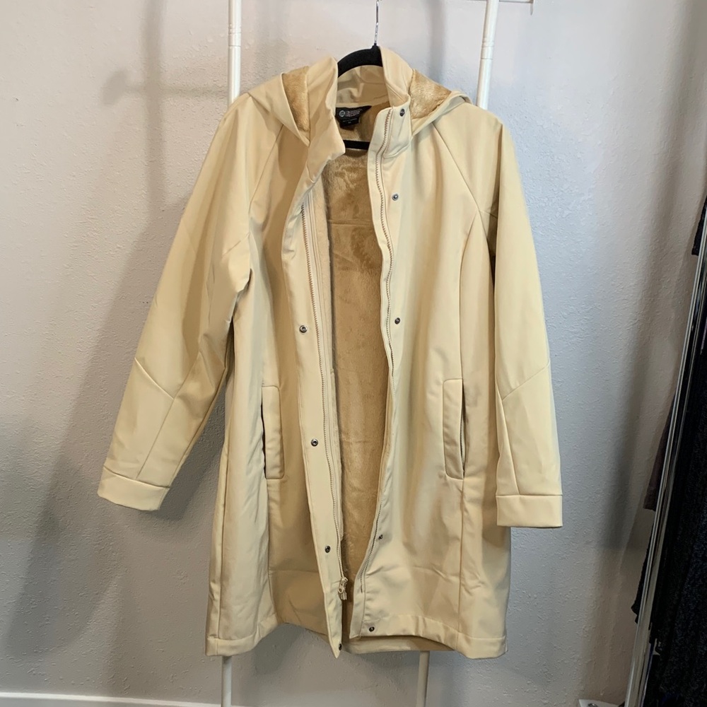 NWT Mondetta Outdoor Project Cream Fleece‎ Lined Parka